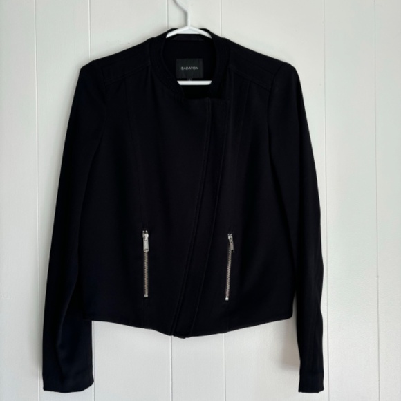 Babaton Aritzia black crop moto asymmetrical zip up blazer jacket size 0 - Picture 1 of 16
